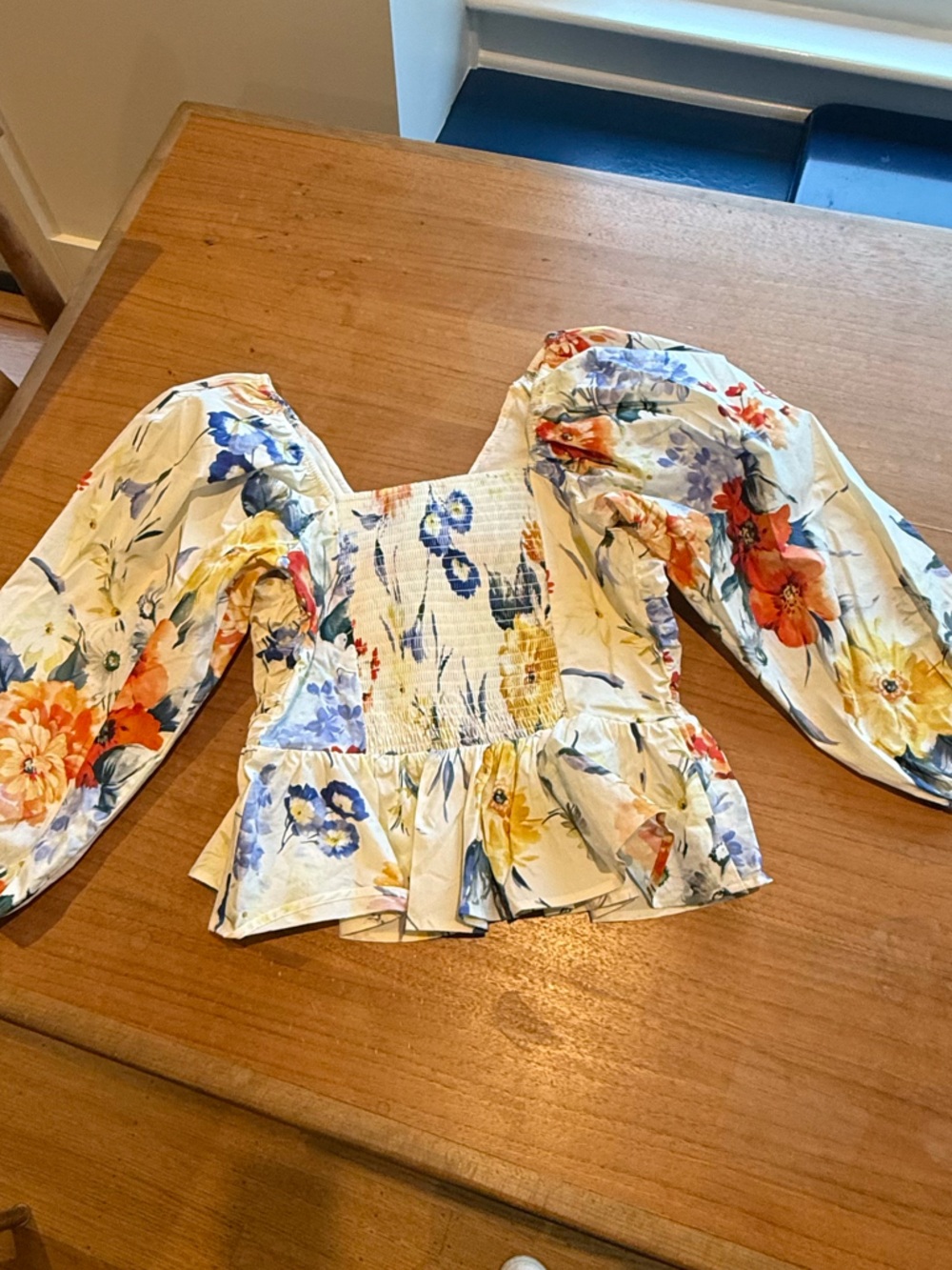 Express Floral Top - Picture 2 of 3